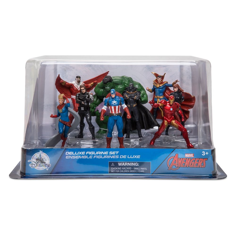 Avengers Deluxe Figure Play Set